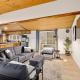 Comfort Cabin - 2BD Family Getaway in Creve Coeur, Creve Coeur