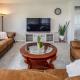 Full Home by Ark and Creation Museum, Walton (Foto 8)