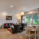 StayVista at The Green Orchid with Pool, WiFi, Dhamni - Fotografie 4