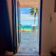 Modern Oceanfront Apartment, Arecibo