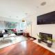 Modern 4BR Gem Near Beverly Hills By Allevo Homes, Los Angeles - Foto 2