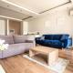 Urban Chic - One Bedroom Apartment - Luxury Warsaw Stays&Wronia118, Varsavia - Foto 1