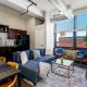Classy 2BR-Parking, Rooftop,Near Arrowhd & TMobile, Kansas City - Foto 1