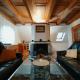 House IZI - parking, garden, 8 min ride to center