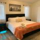 The Elegant Suite in Shared House, Cape Coral - Foto 1