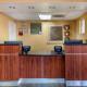 Comfort Inn & Suites Near Universal - N Hollywood - Burbank, Los Angeles - Foto 4