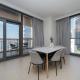 Stylish 2 Bedroom Suite with Stunning Creek and Skyline Views, Dubaï - Photo 9