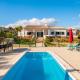Villa Amina by Portucasa
