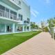 Keys Casa - Elegant Waterfront Retreat, Sleeps 16, Elevator, Private Dock, Putt-Putt Key Largo - Foto 4