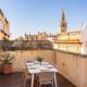 Duplex con Terraza Privada y vistas a la Catedral Sevilla - Foto 2