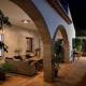 Superb villa in a beautiful location, Pedro Abad (foto 2)