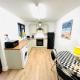 Three Double Bed Townhouse Derry Londonderry - Photo 5