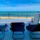 Beach Front House - Ocean & Sunset View - Piano, Onna (foto 2)