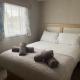 Modern 3 Bedroom Caravan, South Cerney, Gloucestershire (zdjęcie 3)
