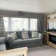 Modern 3 Bedroom Caravan, South Cerney, Gloucestershire (zdjęcie 2)