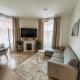 Stylish 1 bedroom plus office at amazing location, Praha - Fotografie 1