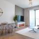 Sea View l Port De LaMer l Next to Beach l Perfect for 4, Dubaj - Fotografie 1