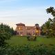 StayVista at Simply Beige with Jacuzzi, Wi-Fi, BBQ, kolkata - Foto 1