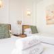 Charming Mijas hideaway, sea views & parking by REMS, Mijas - Fotografie 4