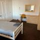 Central Halifax Work & Retreat Base - Two bedroom house - sleeps up to 4 - free parking and internet - Fotografie 10