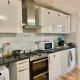 Comfy Double Room in Colindale With Shared Bathroom, Colindale (fotografie 8)