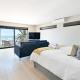 Bakoven Blue Villa with Ocean Views, Pool and No Load Shedding, Кейптаун - Фото 5