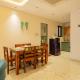 ELIVAAS 1 BHK with Rooftop Pool - Kamerios Skye, Nerul - Foto 6