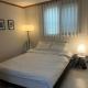 New Line 2 5 minutes from Bongcheon Station 6 minutes by airport bus 2 rooms up to 5 people, Seoul - Photo 2