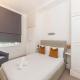 Amazing 2 Bedrooms Oasis, 2 Minutes Walk to Earls Court Station, South Kensington, Chelsea, Londýn - Fotografie 6