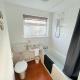 2 Bedroom Chalet SB177, Sandown, Isle of Wight - Foto 6