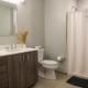 Luxury apartment with gym, steps from commuter rail #4011, Reading (foto 9)