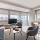 Modern Apartment with Stunning Views of Plaza Colón, Madrid - Foto 1