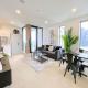 Free Parking Stylish High Level Ocean & City View, Окленд - Фото 3