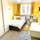 Sunshine room, Holystone