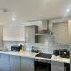 Two Bedroom Flat by Brookland Stays Serviced Accommodation Short Lets Leeds with Free WiFi - Fotografie 5