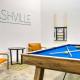New 4BDRM House with City views, Pool Table, 5min to Downtown! Sleeps 22!, Nashville (zdjęcie 3)