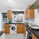 Spacious 4-Bedroom Family Home near Wembley, Londýn - Fotografie 5