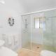 Sun Catcher - ocean views, walk to beach, lake, cafés, shops, Lake Cathie (zdjęcie 3)