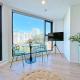 Parkside Elegance 1BR Urban Getaway on Queen St - Pool Gym, Окленд - Фото 9
