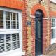Driftwood House - Luxury Dog-Friendly Townhouse in Cowes, Steps from Marina, Cowes (photo 6)