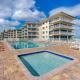 Beachfront 4th Floor Condo with Spectacular Beach & Ocean Views and Pool!, Bottle Island - Fotografie 6