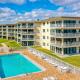 Beachfront 4th Floor Condo with Spectacular Beach & Ocean Views and Pool!, Bottle Island - Fotografie 9
