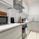 Designer Chelsea Apartment up to 6 guests, Londýn - Fotografie 10