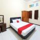 RedDoorz at Ratu Homestay Syariah Near Lippo Mall Banyuwangi - Fotografie 1