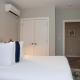 Luxury apartment with gym, steps from commuter rail #4011, Reading (foto 8)