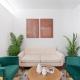 444-4F newly furnished Elv 1BR Hells kitchen, New York - Photo 2