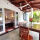 White Villa - Homestay