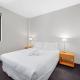 Stadium Apartments - CBD Living on Little Bourke, Melbourne (photo 3)