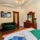 Luxurious Villa with Lush Garden and Huge Terrace near Herastrau Park, Bucharest - Photo 3
