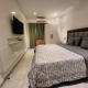 Cozy & Luxurious East Legon Apt with gym, pool & rooftop Accra - Photo 9